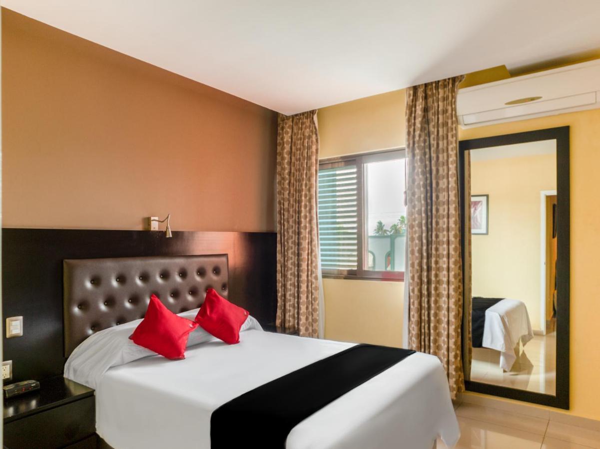 Hotel Veracruz Suites Hotel